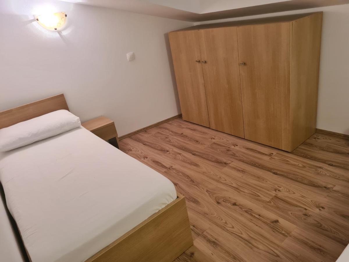 Apartments Jukic Porec Exterior photo