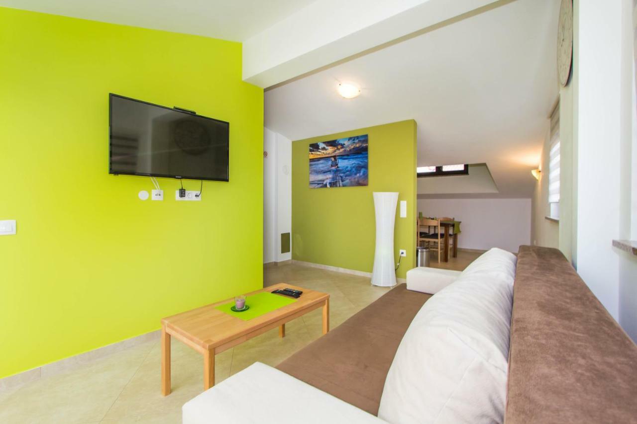 Apartments Jukic Porec Exterior photo